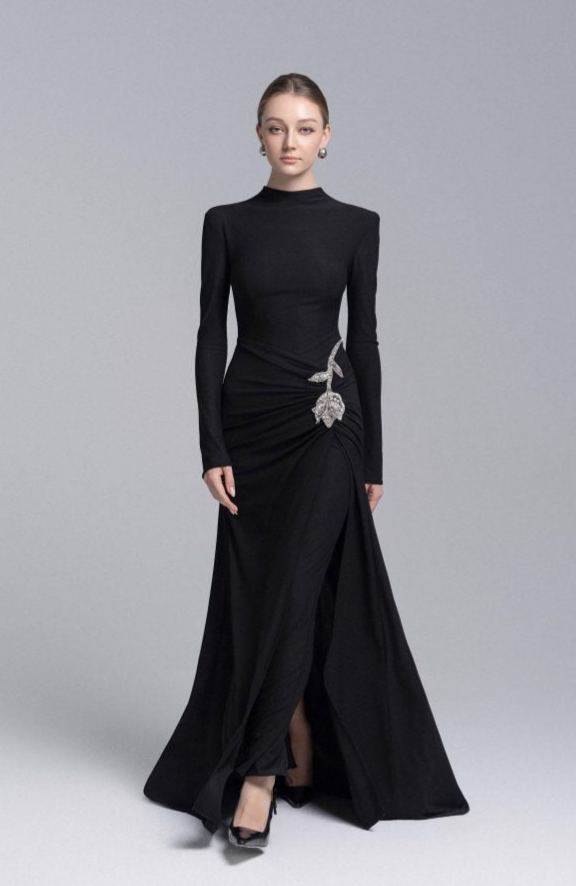 Long Sleeve Round Neck Maxi Dress