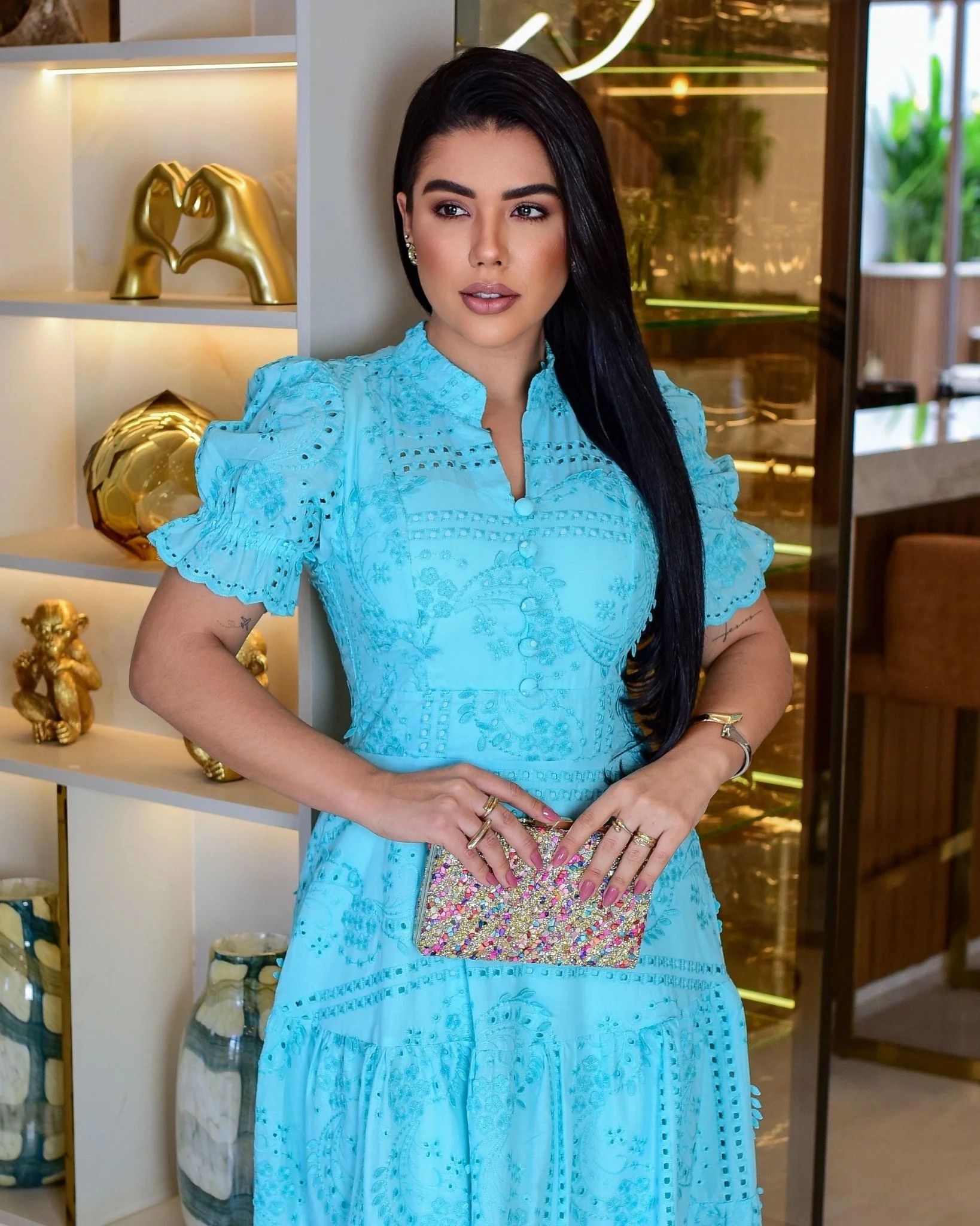 Vestido luxo laise 3D gola padre Azul Tiffany midi
