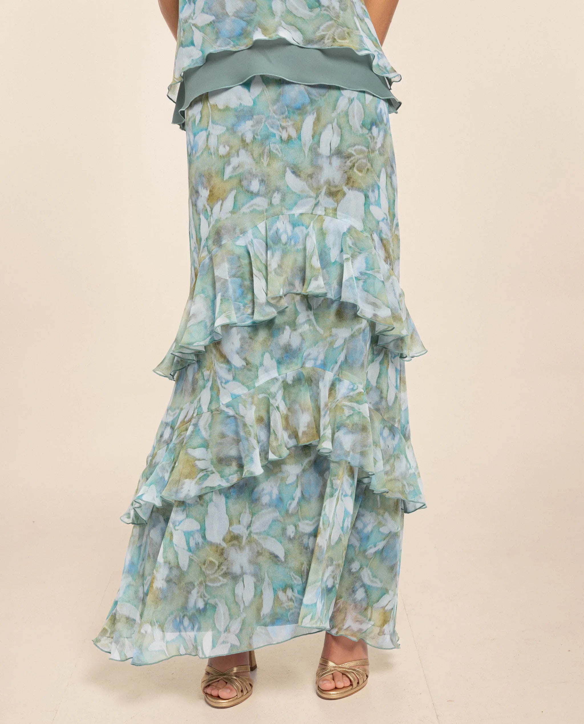 Sleeveless Halter Chiffon Top With Mermaid Ruffle Skirt
