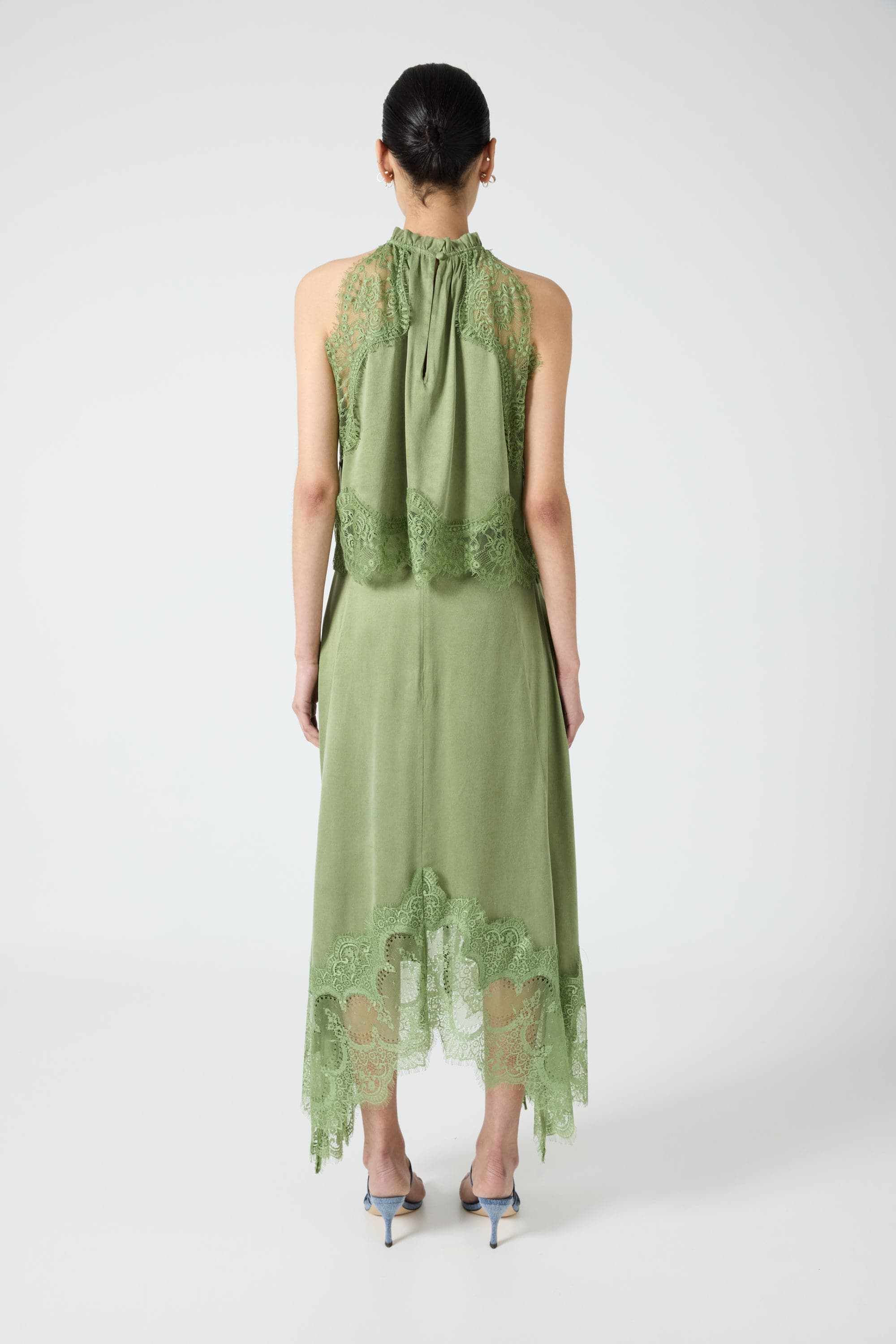 VISIONS LACE HANKERCHIEF SET