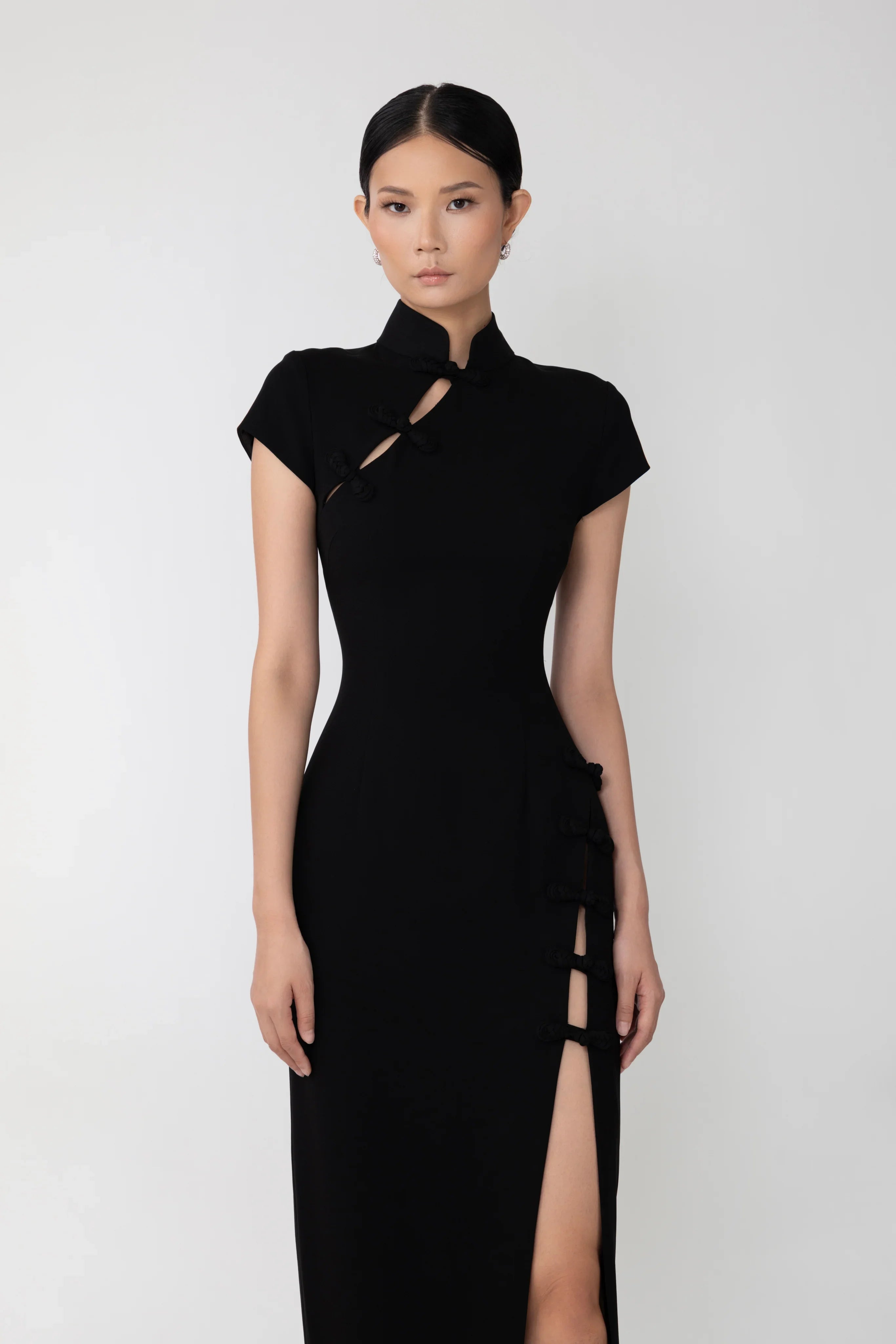 Isabella Maxi Dress - Black / 00