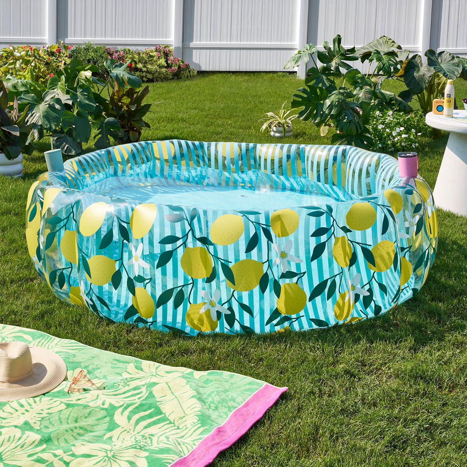 Splashtopia© PoolSofa