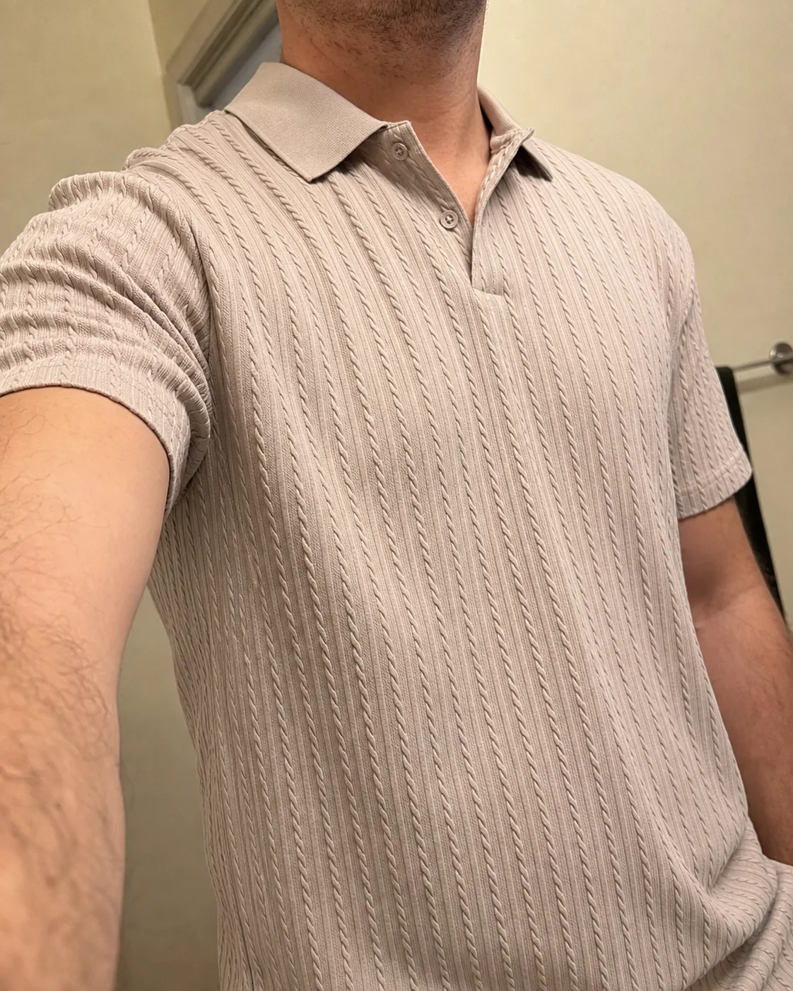 Everyday style reference featuring the casual knit short-sleeve polo