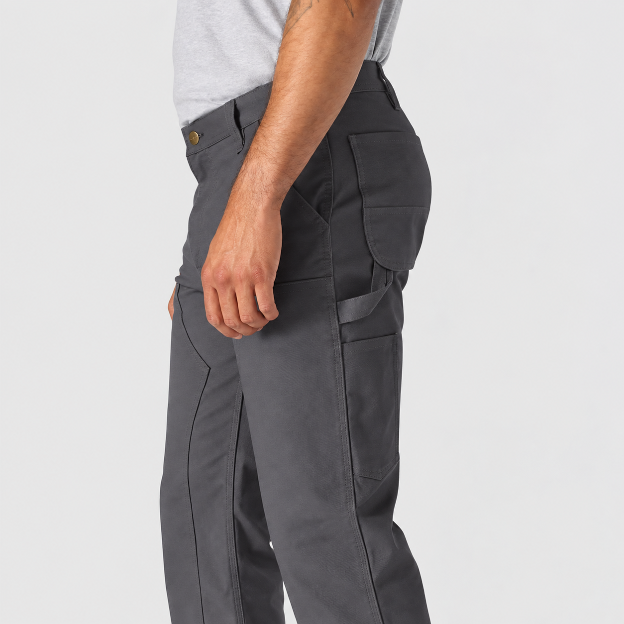 Multiple side tool pockets and utility loop detail
