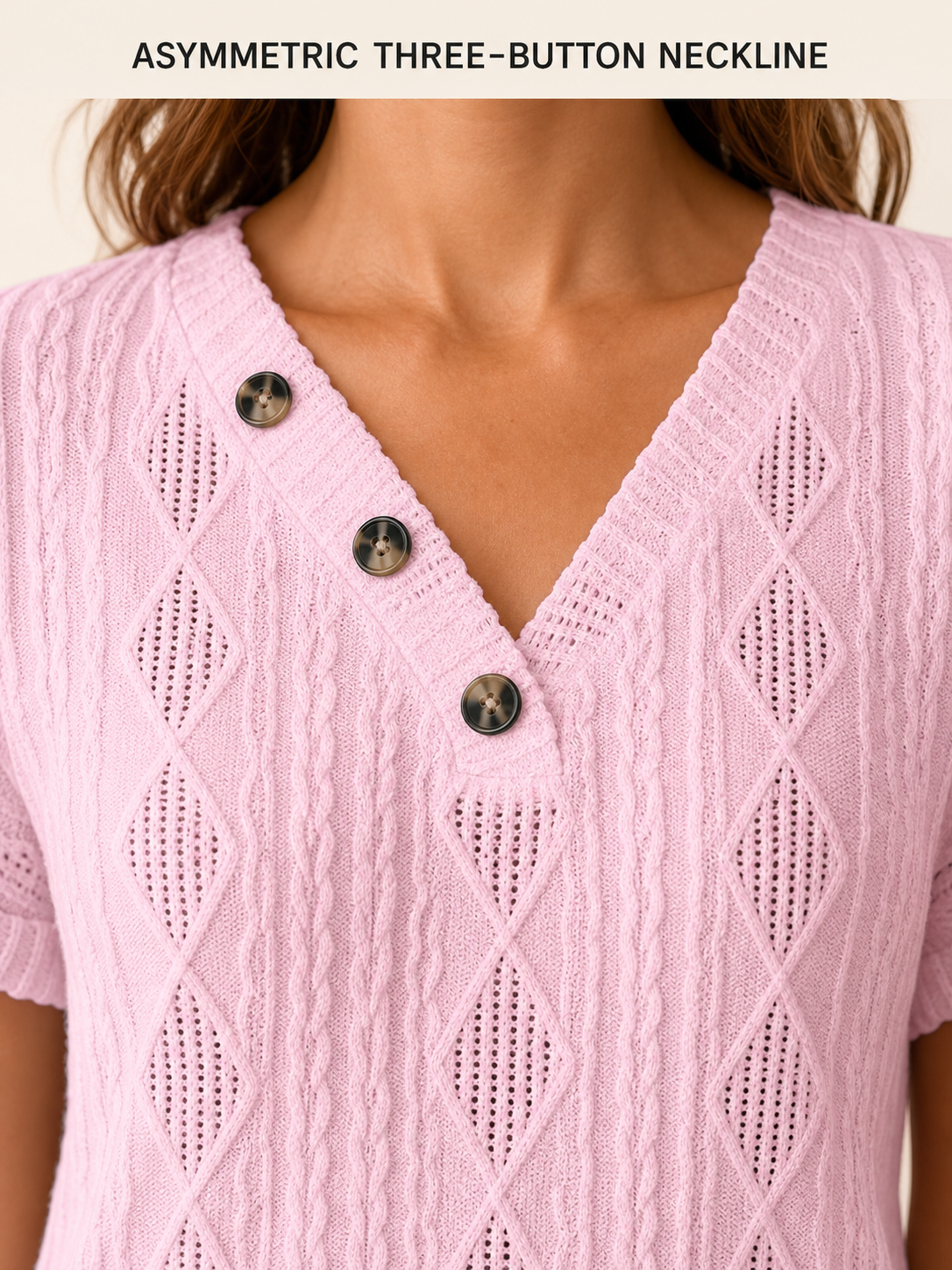 Asymmetric V-neck and three-button detail