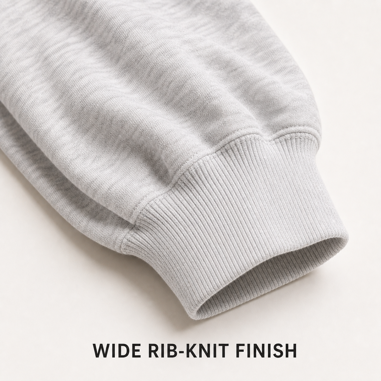 Wide rib-knit long-sleeve cuff finish