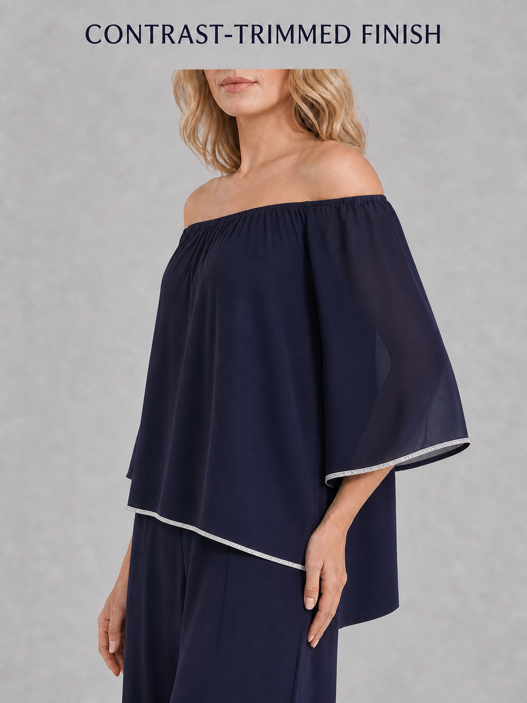 Silver-white piped bell sleeve and diagonal hem finish