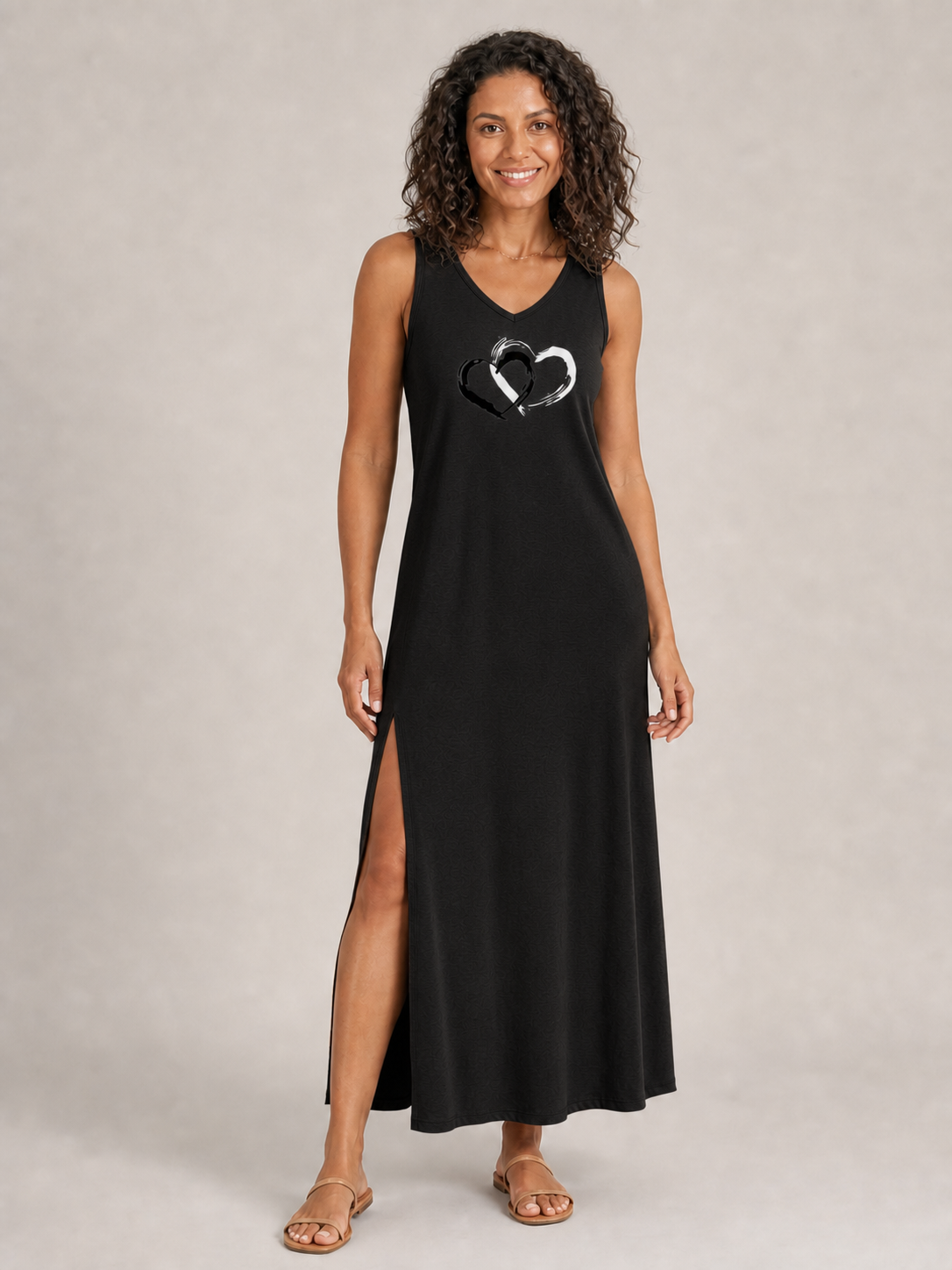Women's black double-heart sleeveless maxi dress