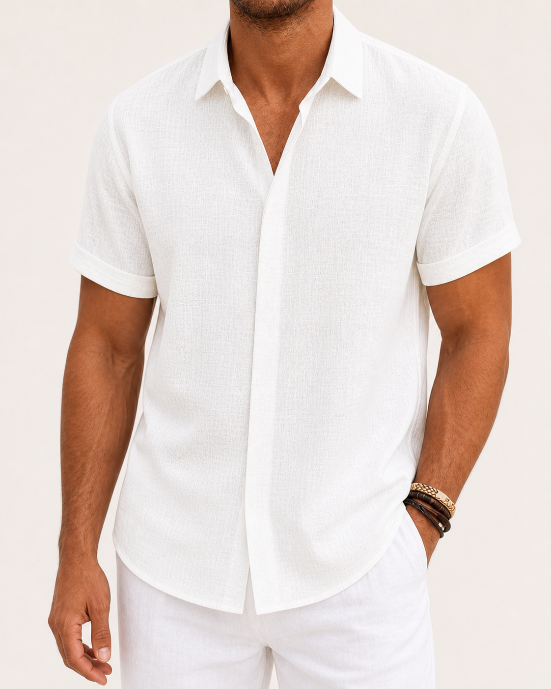 White men's textured short-sleeve shirt