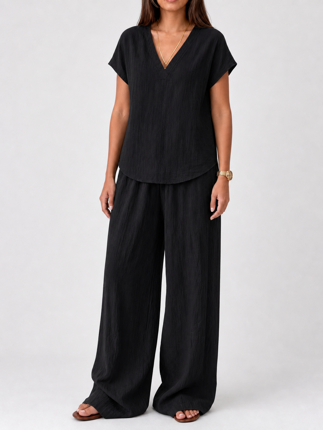 Women's black crinkle tunic and wide-leg pants set