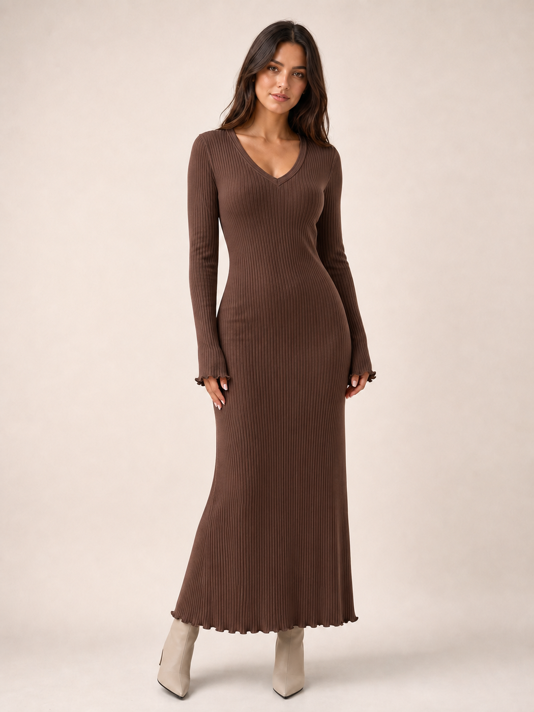 Women's cocoa brown ribbed V-neck fitted maxi dress