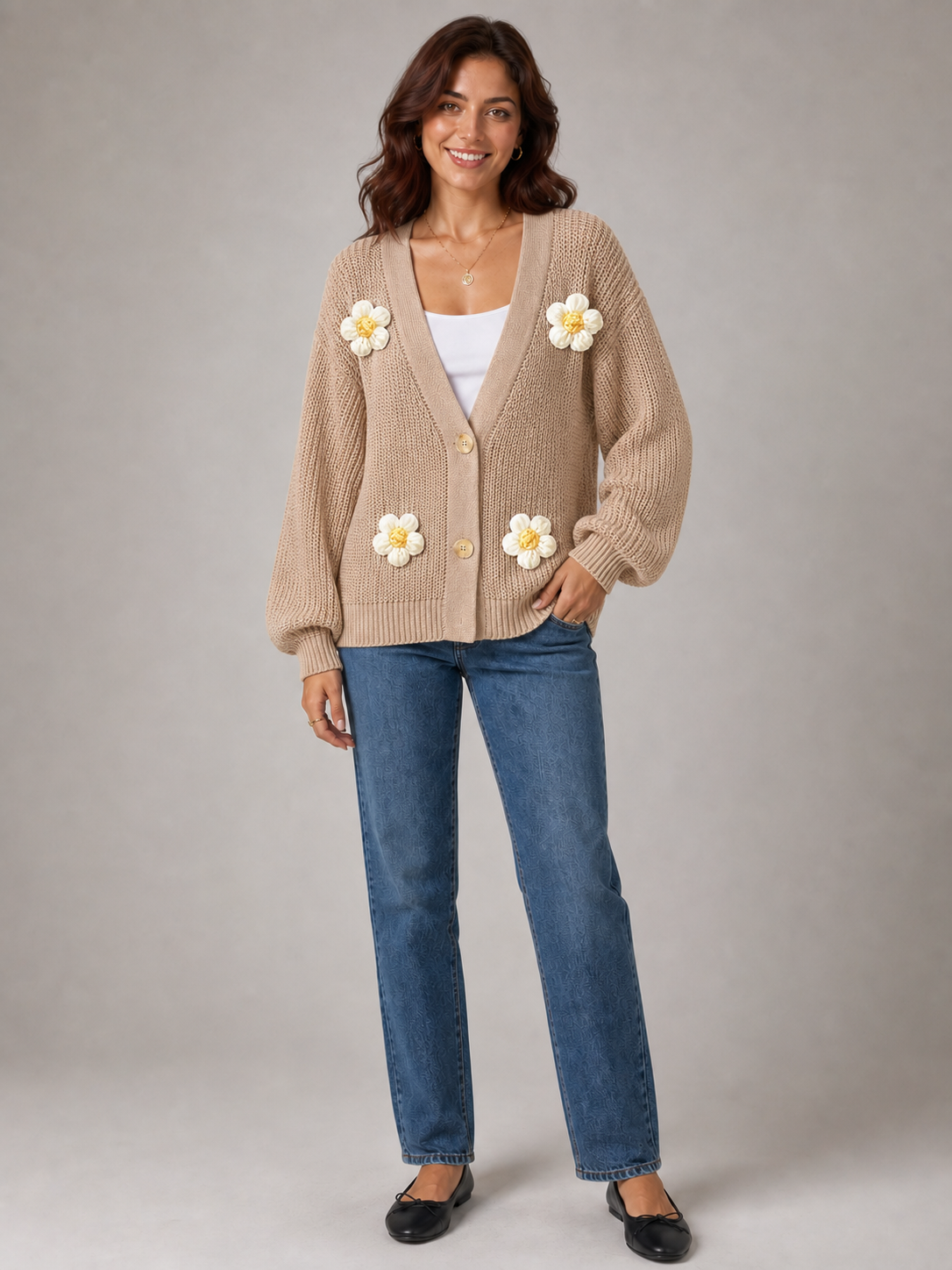 Women's daisy cardigan in camel beige