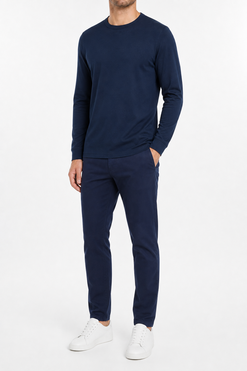 Deep navy men's long-sleeve crew-neck T-shirt