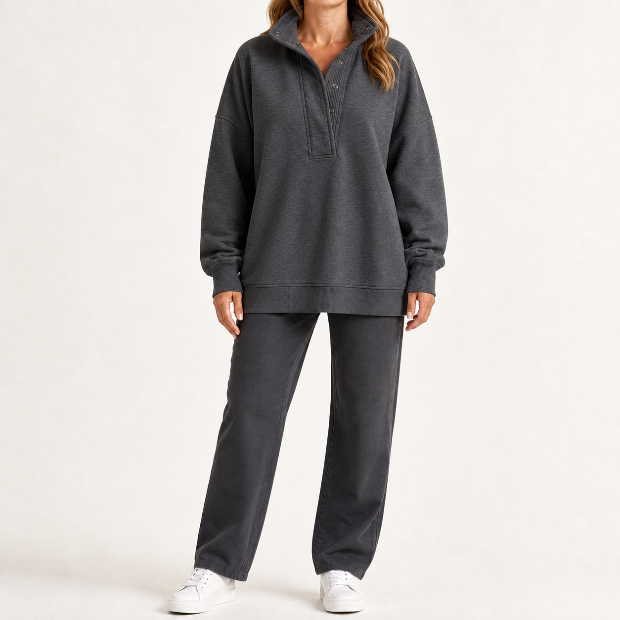 Women's charcoal snap-collar relaxed pullover