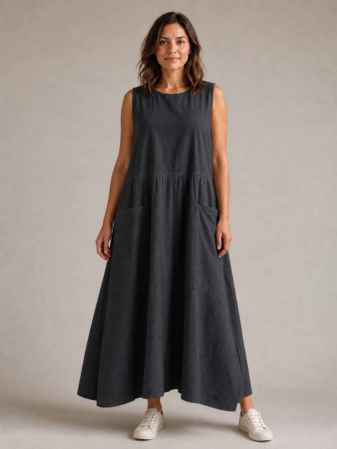 Women's charcoal gray sleeveless utility pocket maxi dress