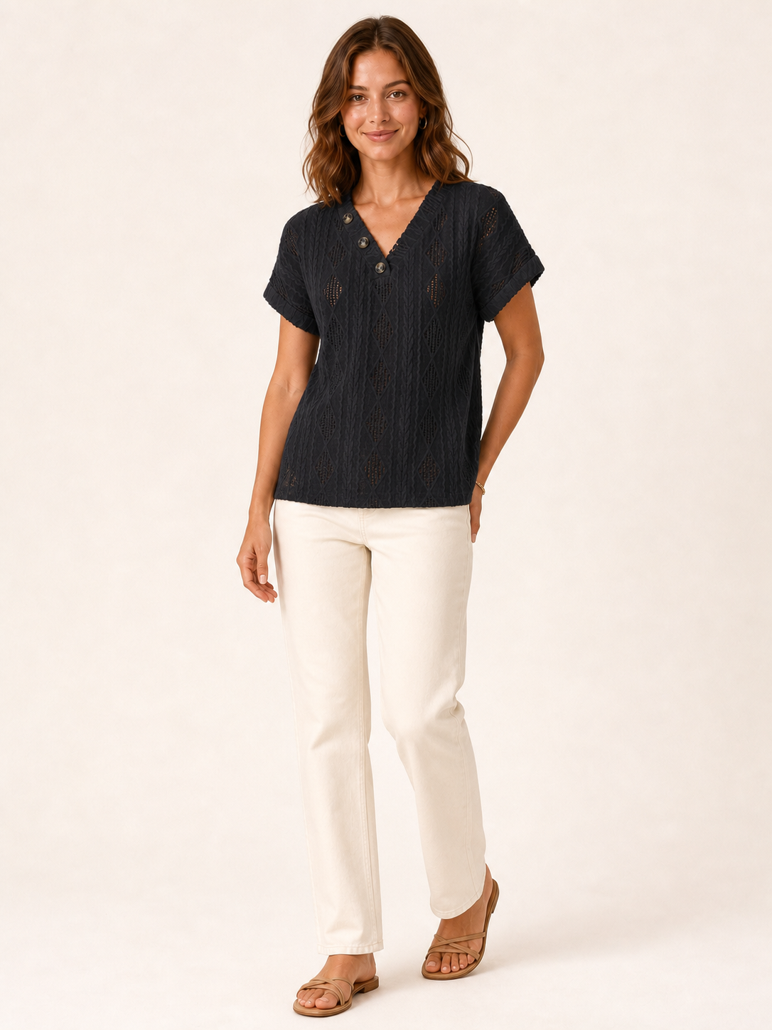 Women's openwork three-button top in black