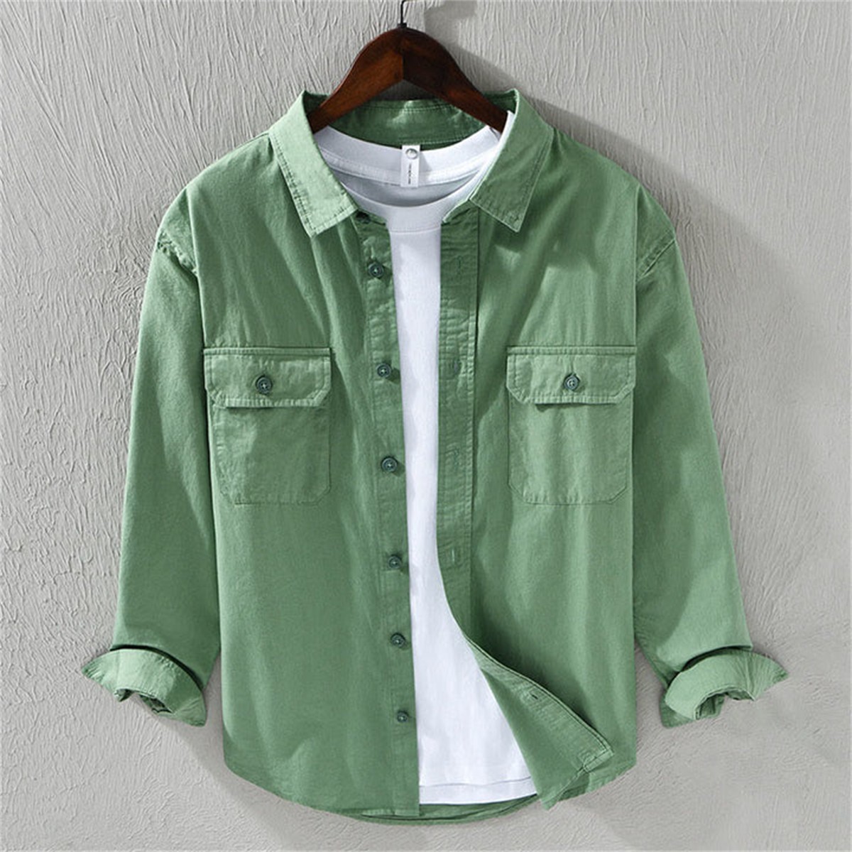 Surchemise homme vert sauge à deux poches