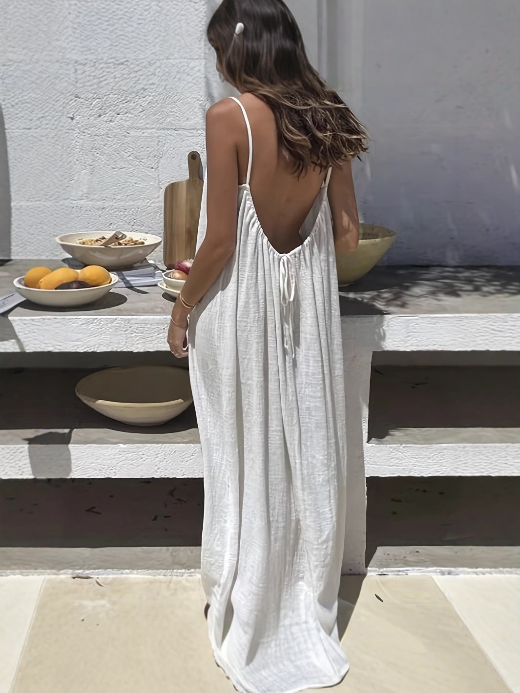 Cremeweißes Maxikleid in voller Länge