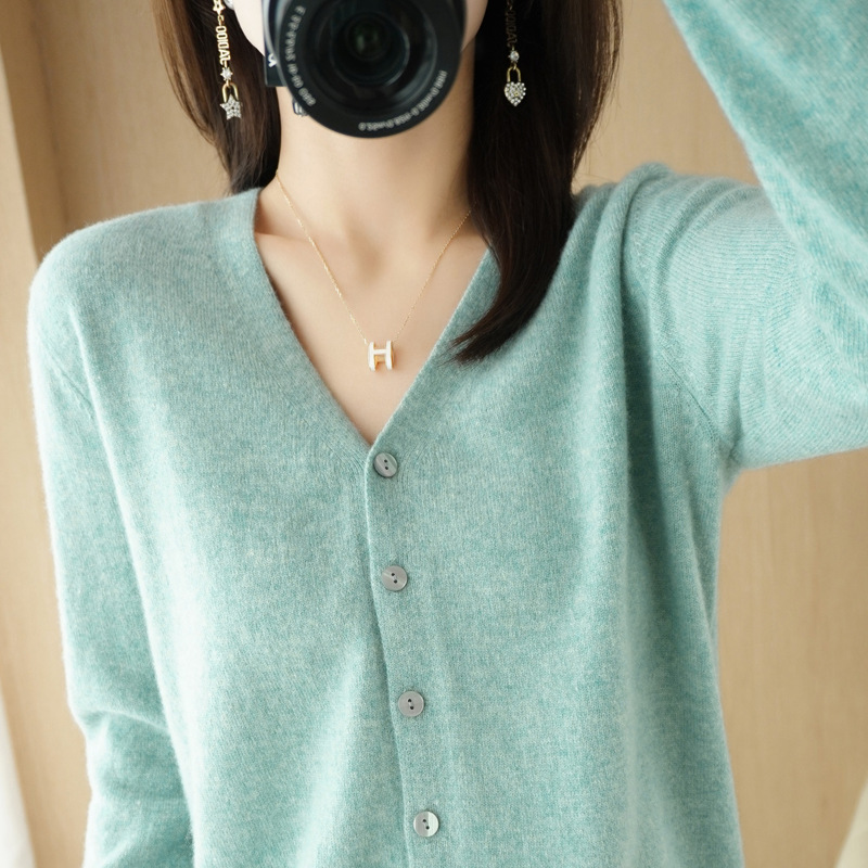 Damen-Cardigan in Mintblau