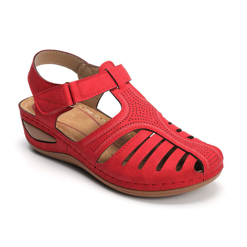 Sandalia ortopédica roja con cuña