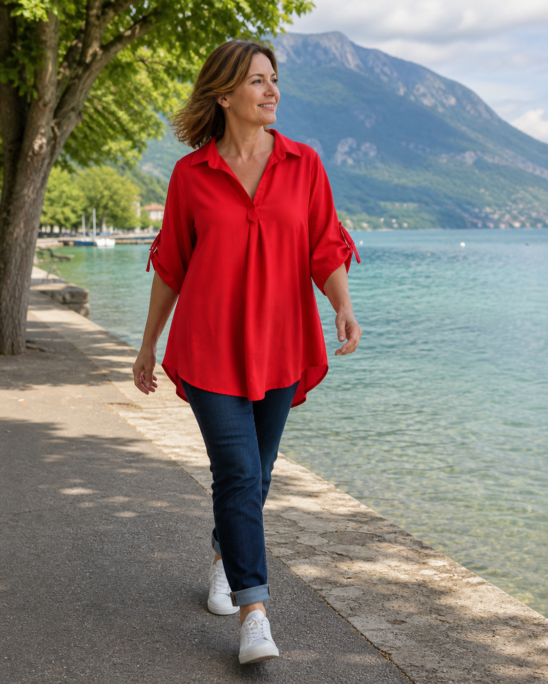 Tunique femme portée dans une scène quotidienne en France, exemple 8