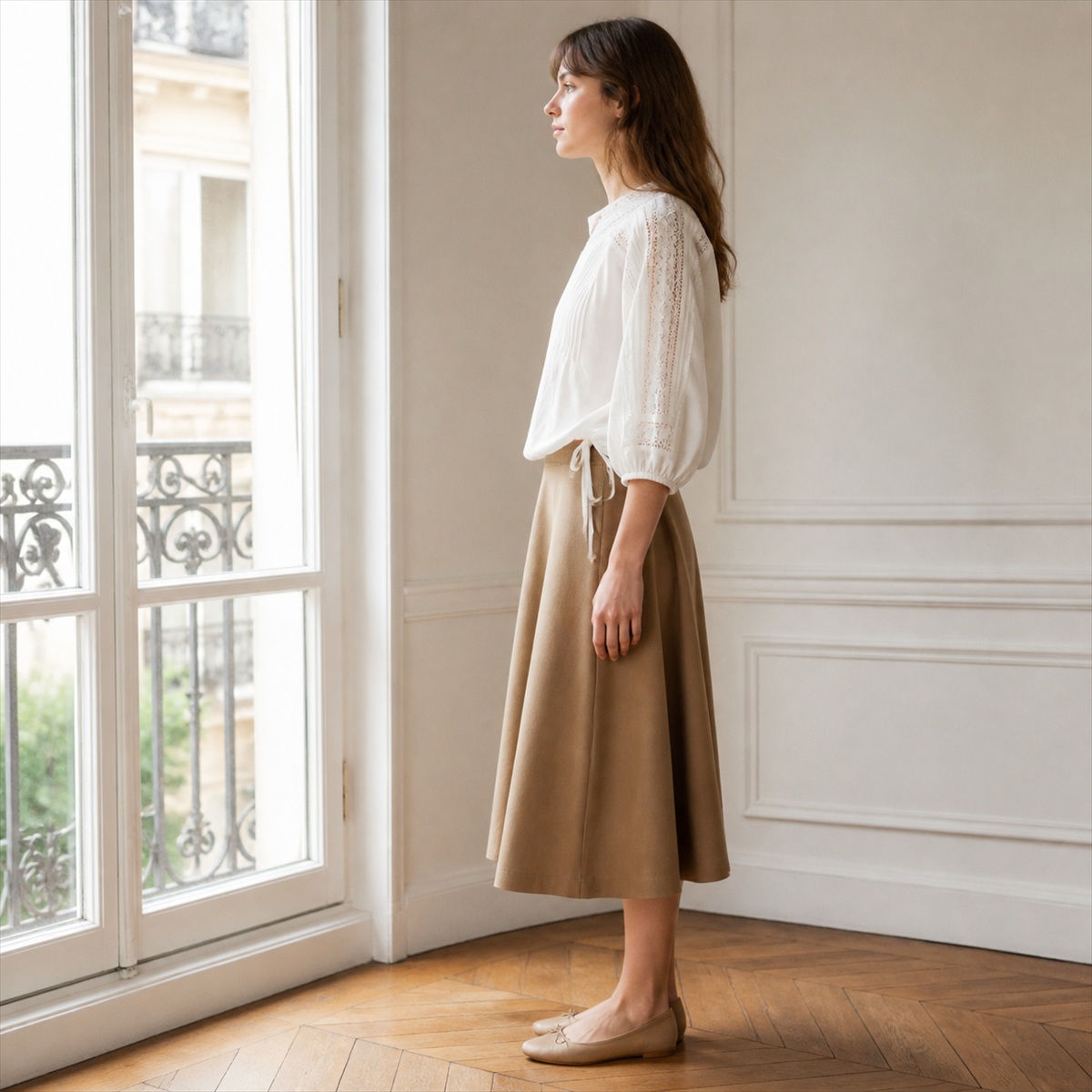 Coupe courte et ample de la blouse
