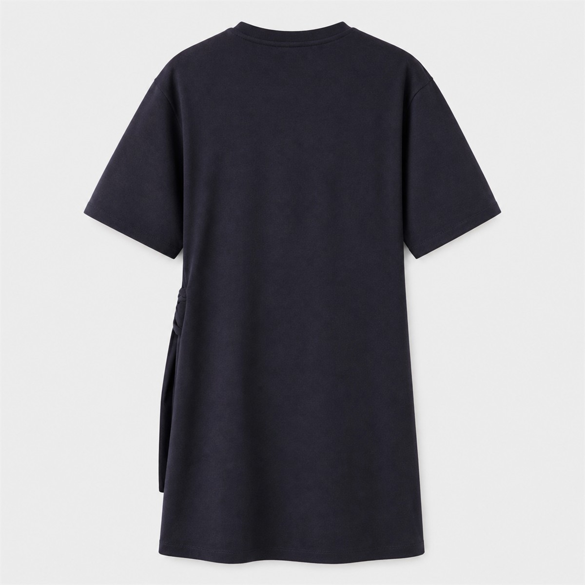 Robe courte bleu marine avec nœud latéral — vue de dos