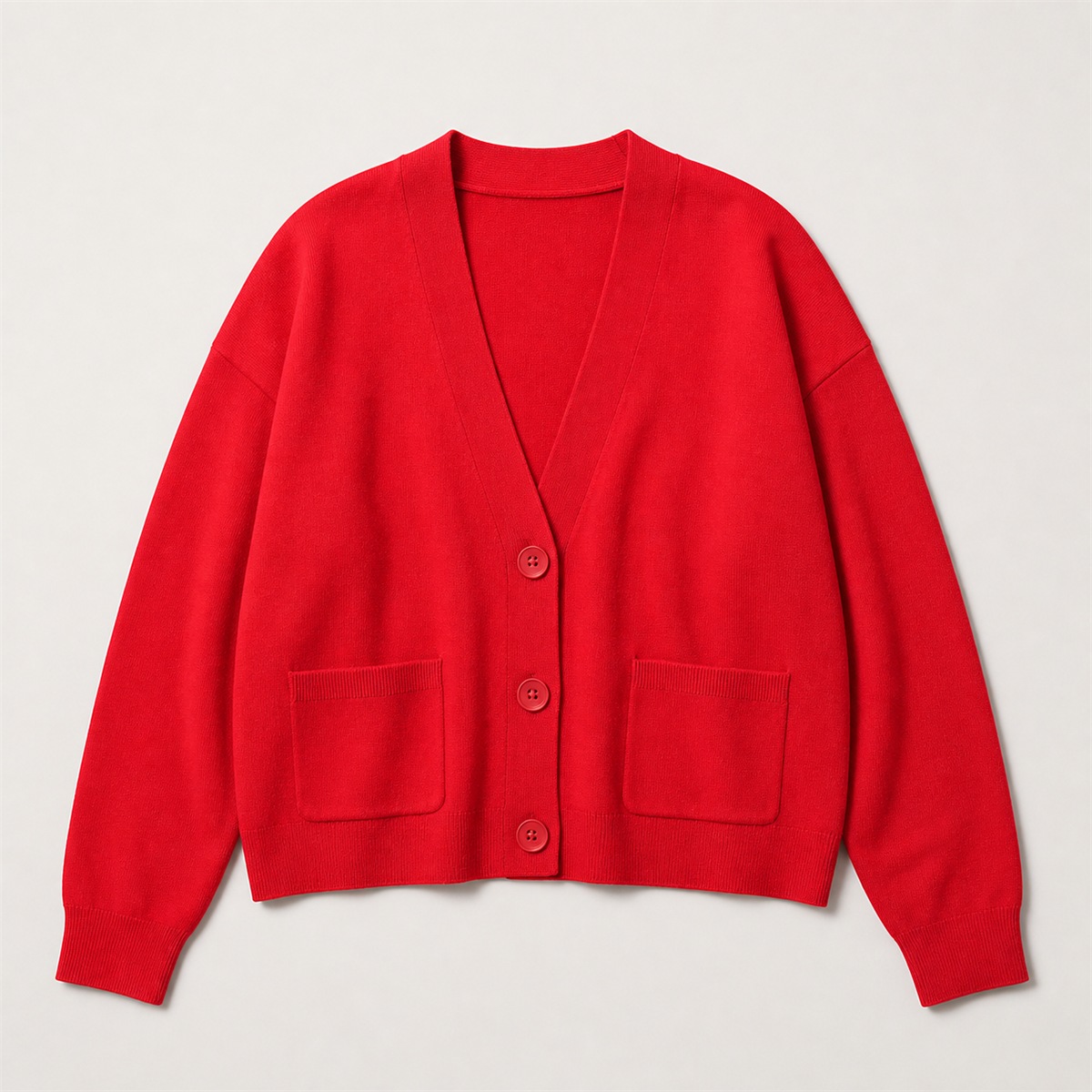 Cardigan rouge en coton doux à col V — vue de face