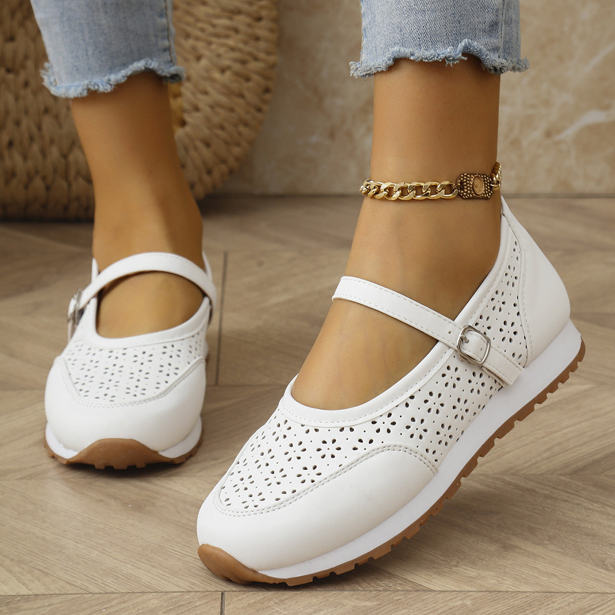 TIFFANY | Atmungsaktive orthopädische Riemchenschuhe