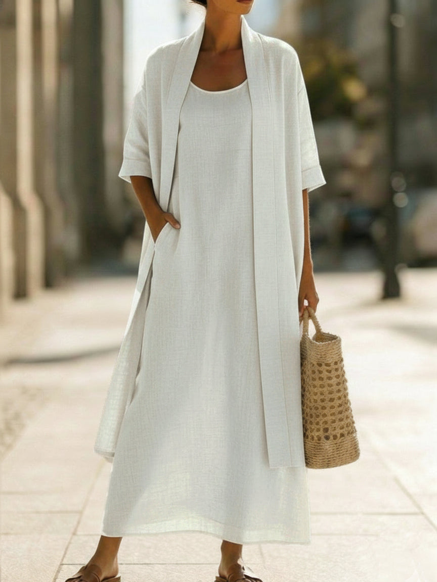 Ensemble femme robe longue et gilet — blanc