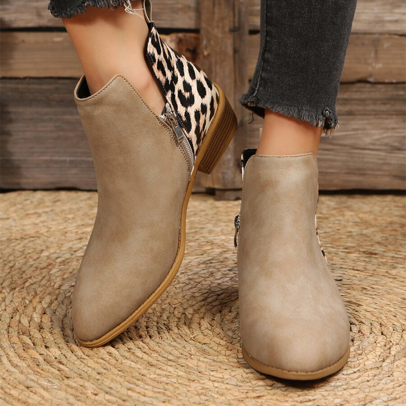 🔥2025 Spring Sale 49% OFF🌲--Women's Leopard Print Chunky Heel Short Boots👢