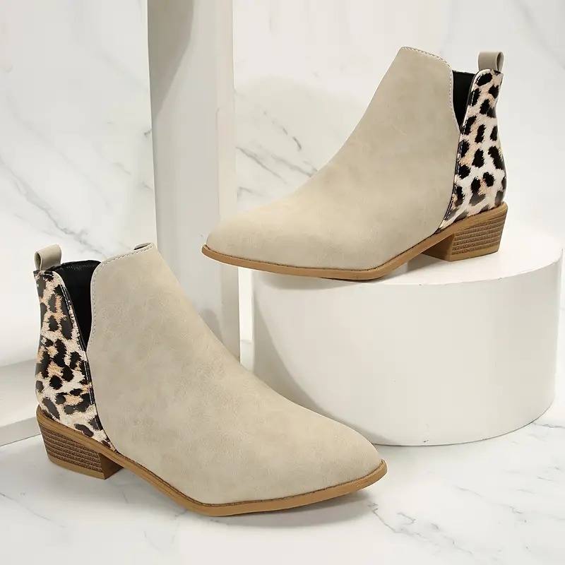 🔥2025 Spring Sale 49% OFF🌲--Women's Leopard Print Chunky Heel Short Boots👢