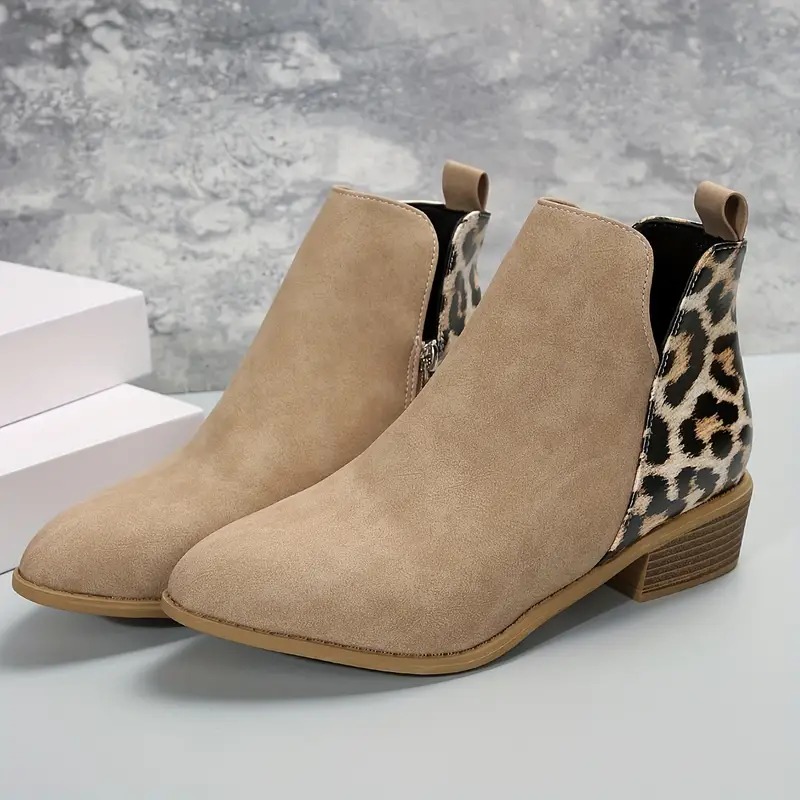 🔥2025 Spring Sale 49% OFF🌲--Women's Leopard Print Chunky Heel Short Boots👢