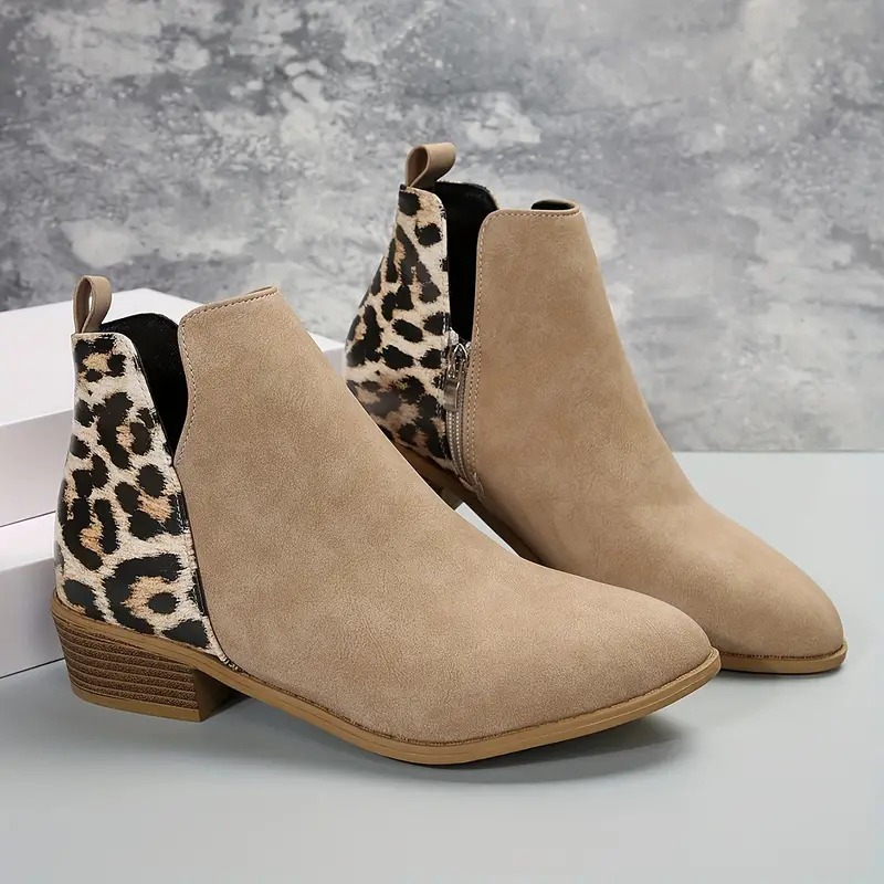 🔥2025 Spring Sale 49% OFF🌲--Women's Leopard Print Chunky Heel Short Boots👢