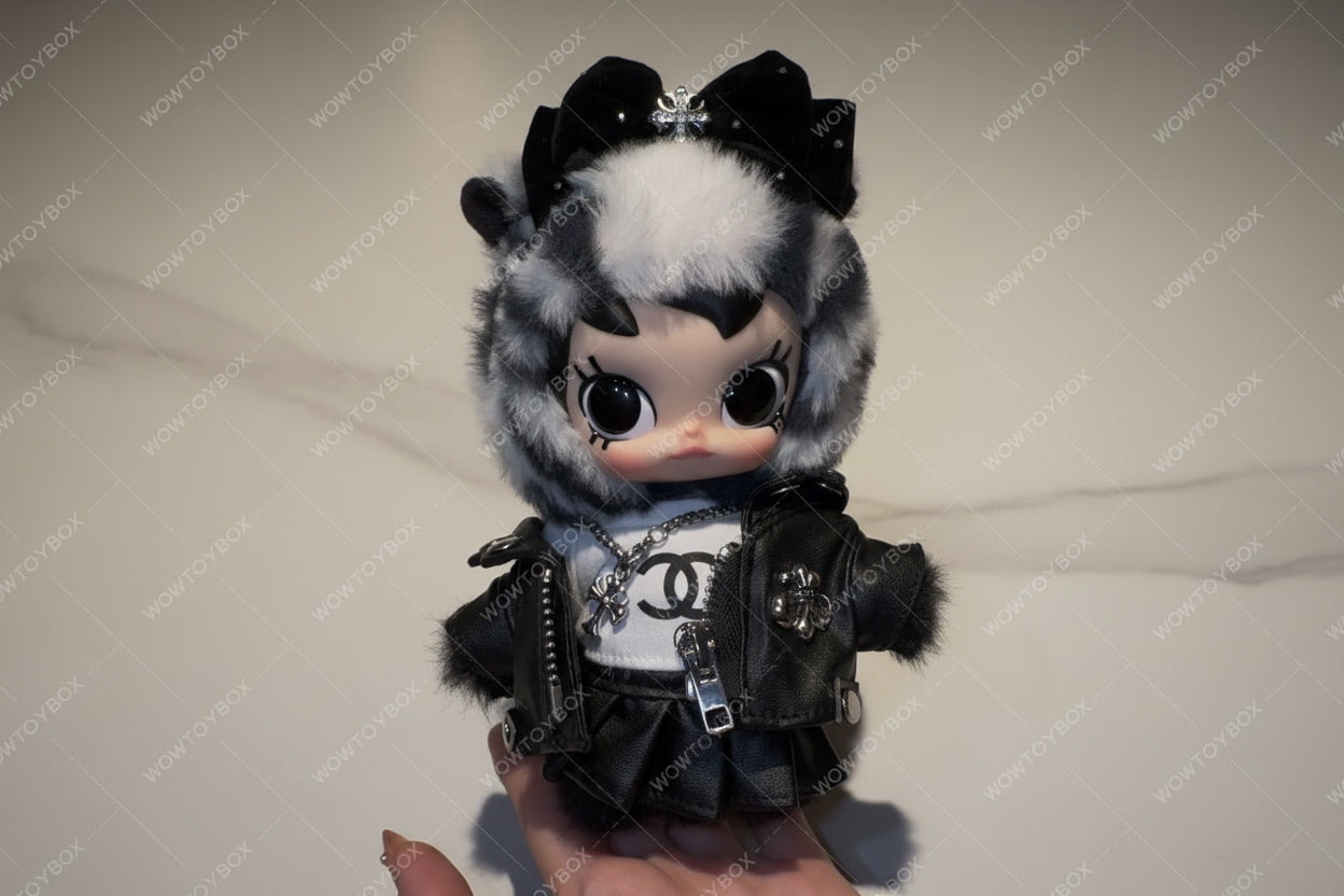 Molly DIY( plush$40+ change eyes color $15)