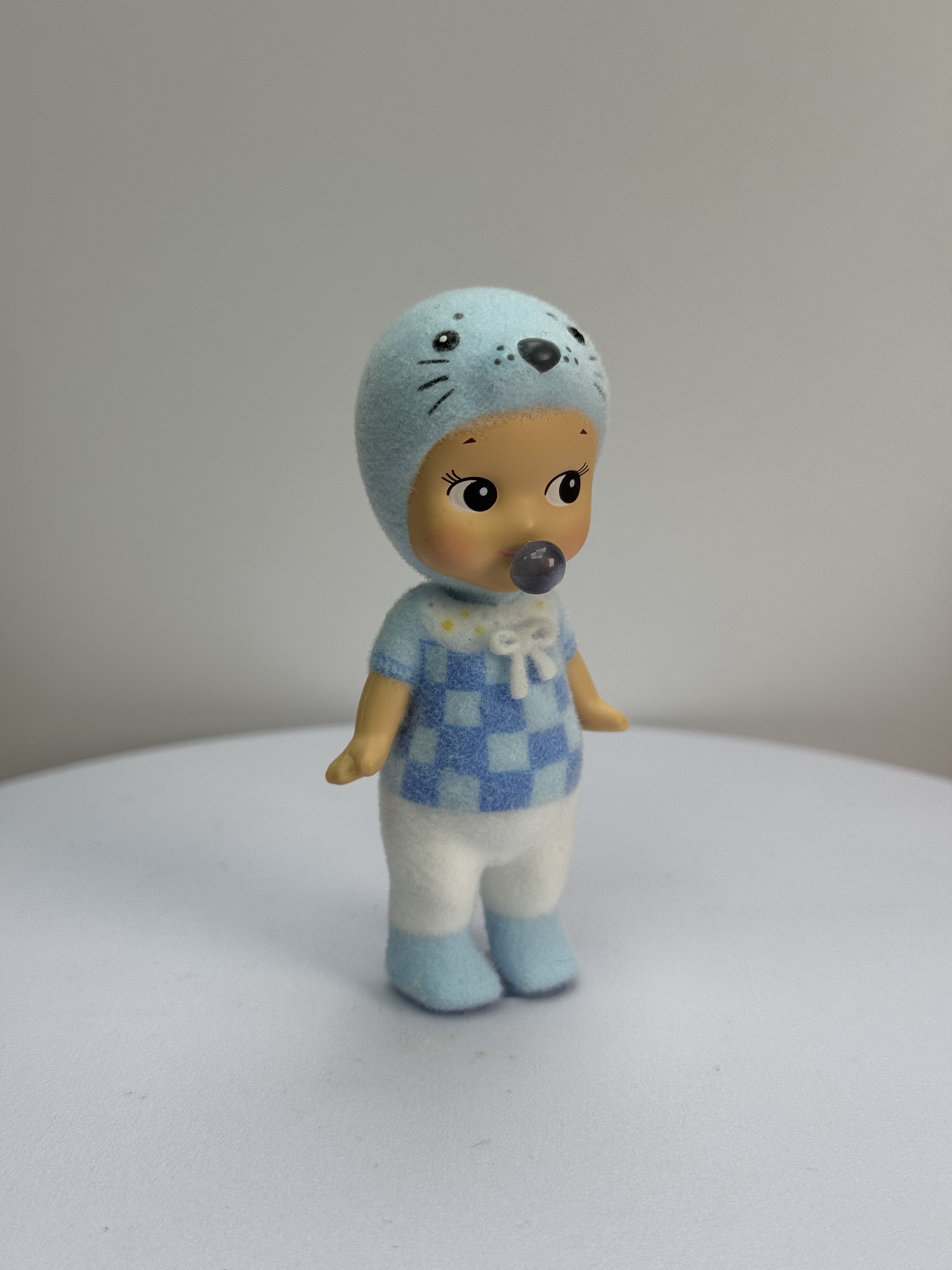 seal custom Sonny Angel  custom ( blue outfit with bubble)-preorder  2-3 weeks