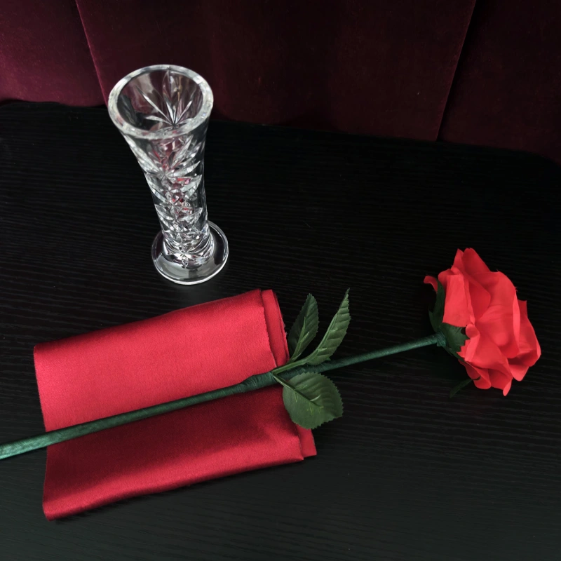 Roses float and change color (dual effect)