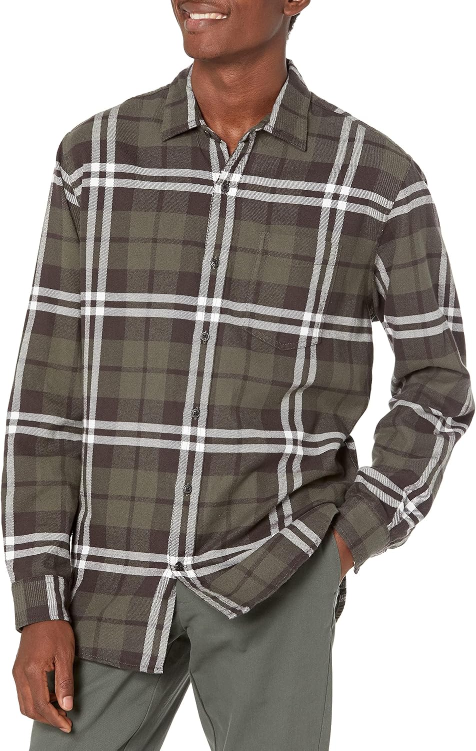 Men's Regular Fit Long-Sleeve Flannel Shirt, Soft Brushed Cotton, Lightweight yet Warm