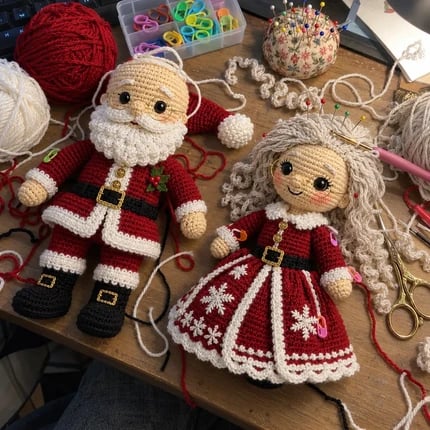Santa and Mrs Claus dolls by Ludmilla