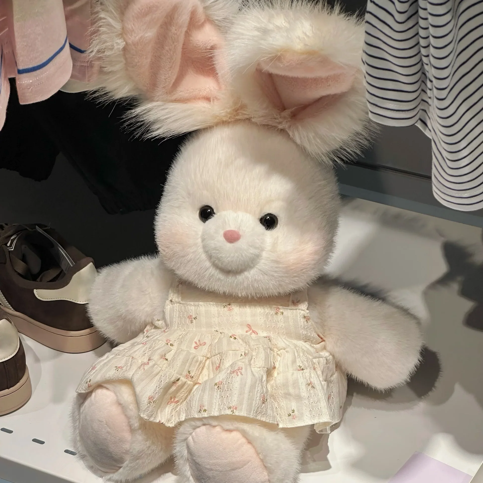 Cute Angora Rabbit Stuffed Animal（Size: 17.7" / H 45cm）