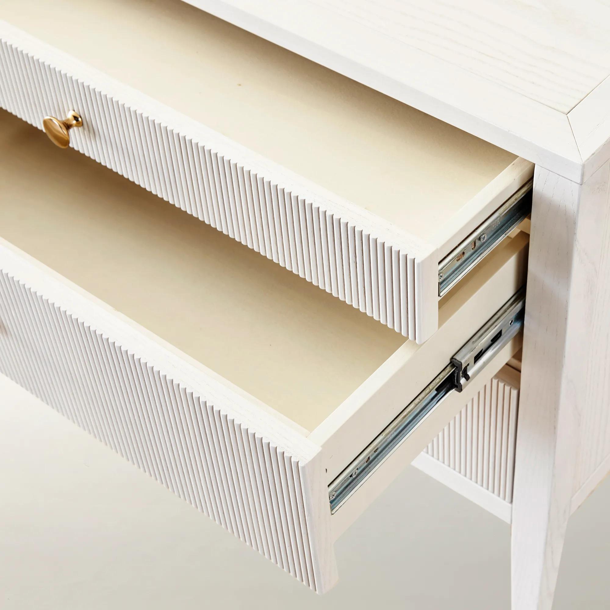 Viola Nightstand