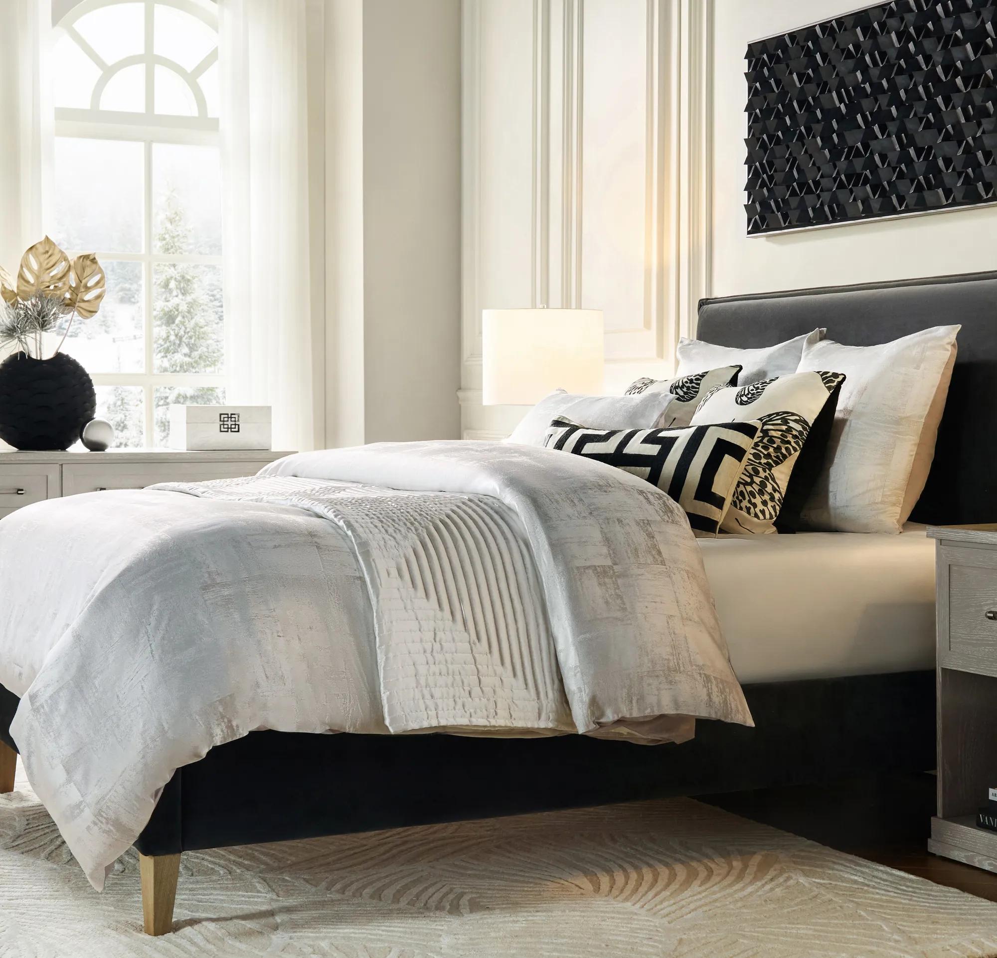 Auden Bedding Set - Platinum