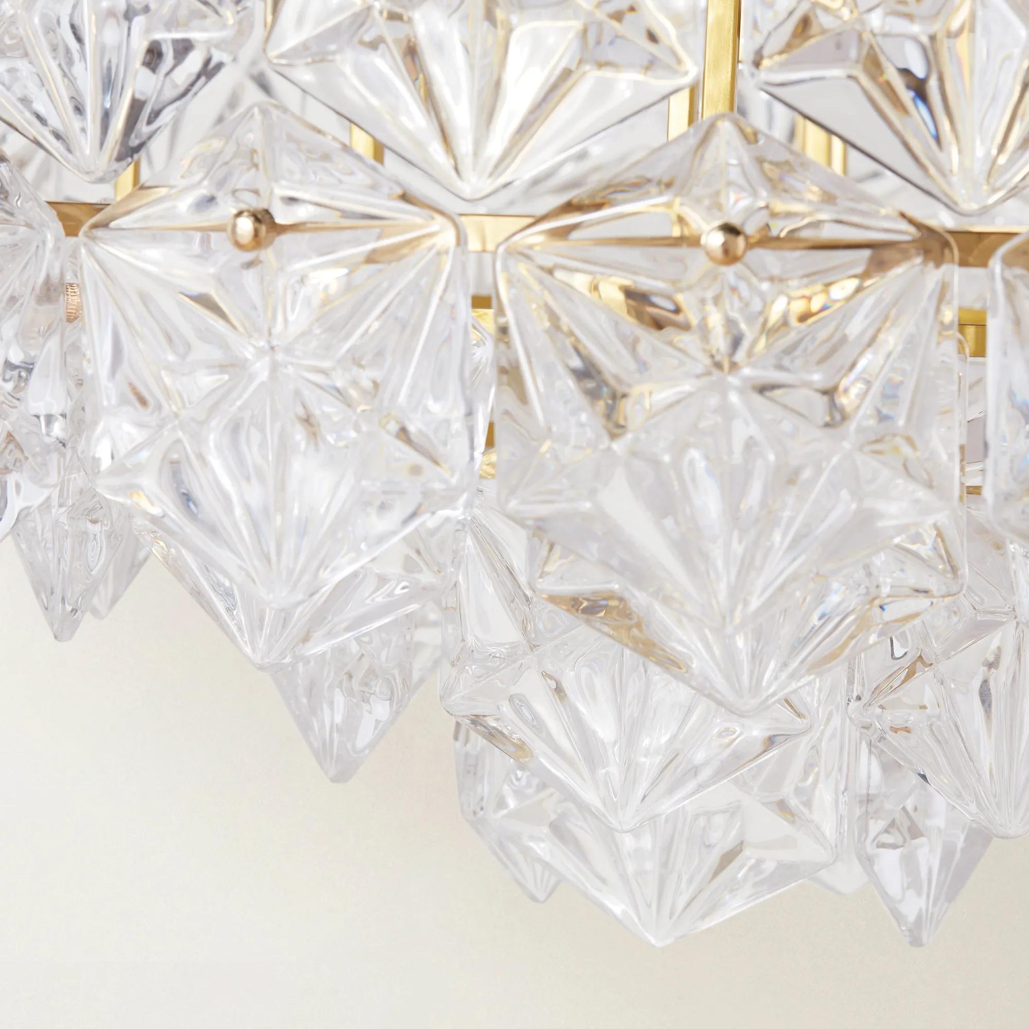 Olivia Chandelier