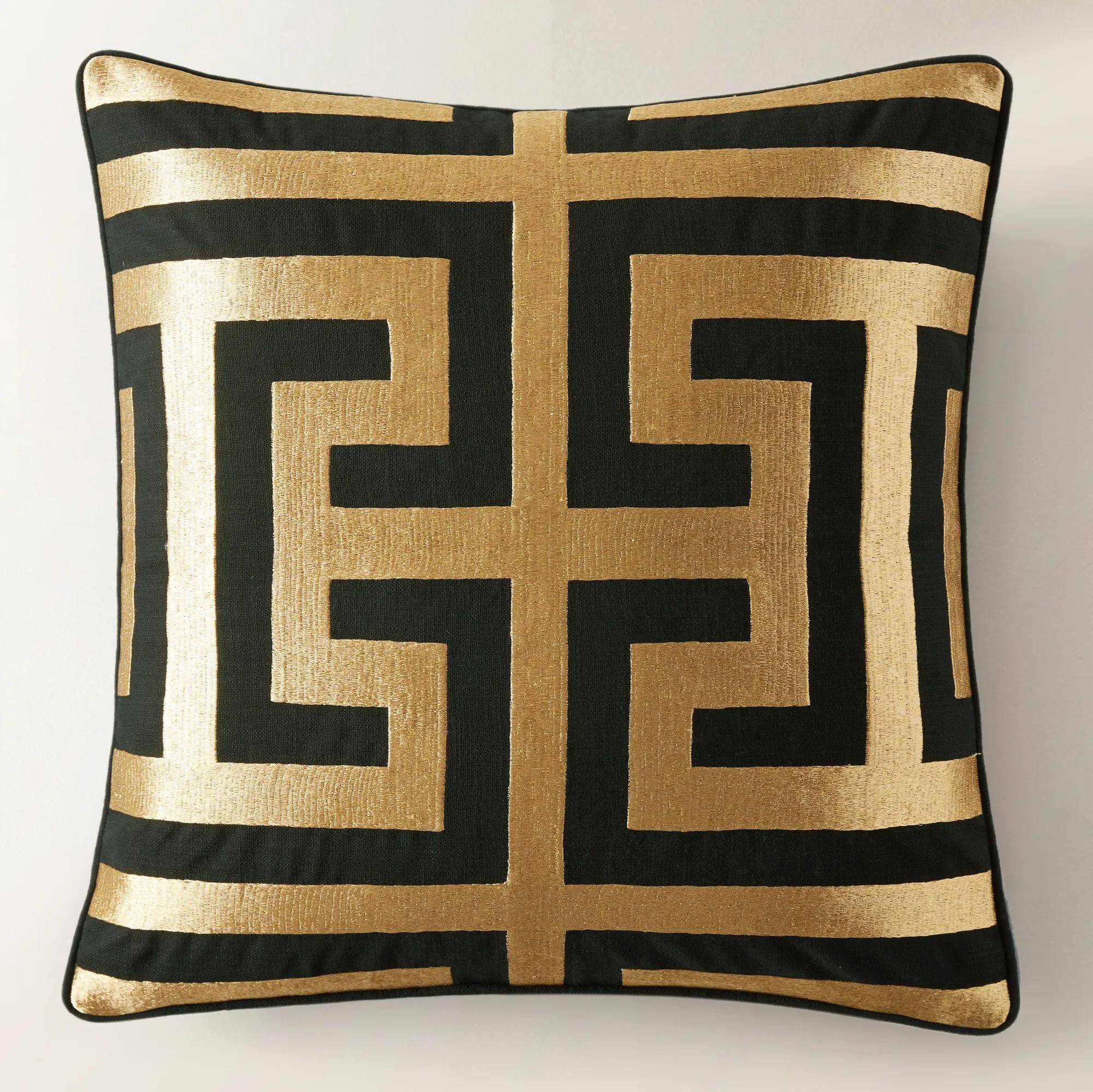 Cace Embroidered Linen Pillow