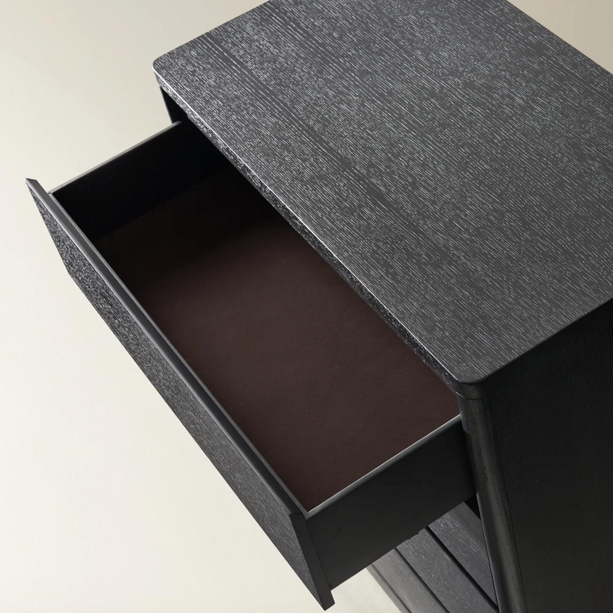 Vanta Nightstand
