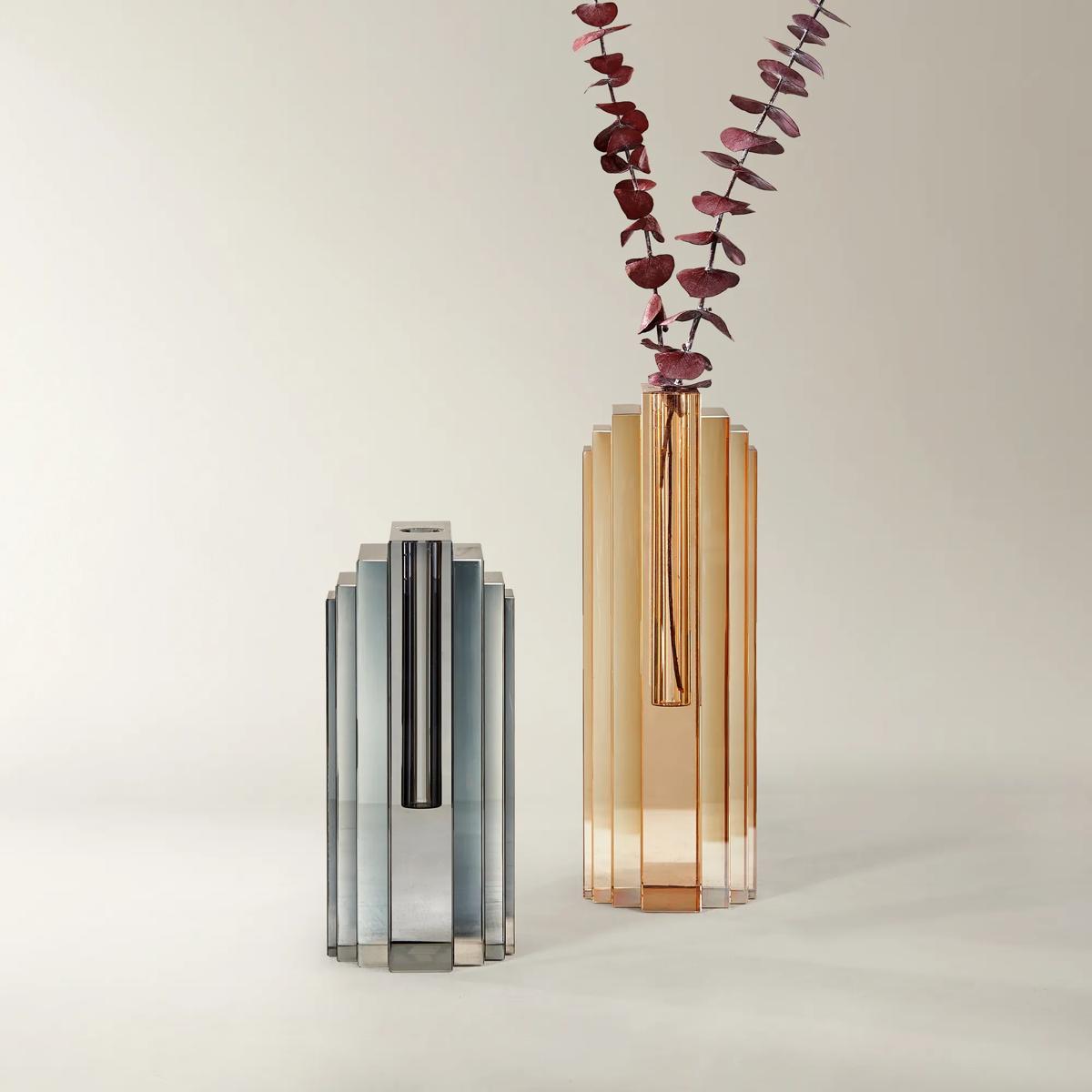 Lucca Crystal Vase - Mirrored Graphite
