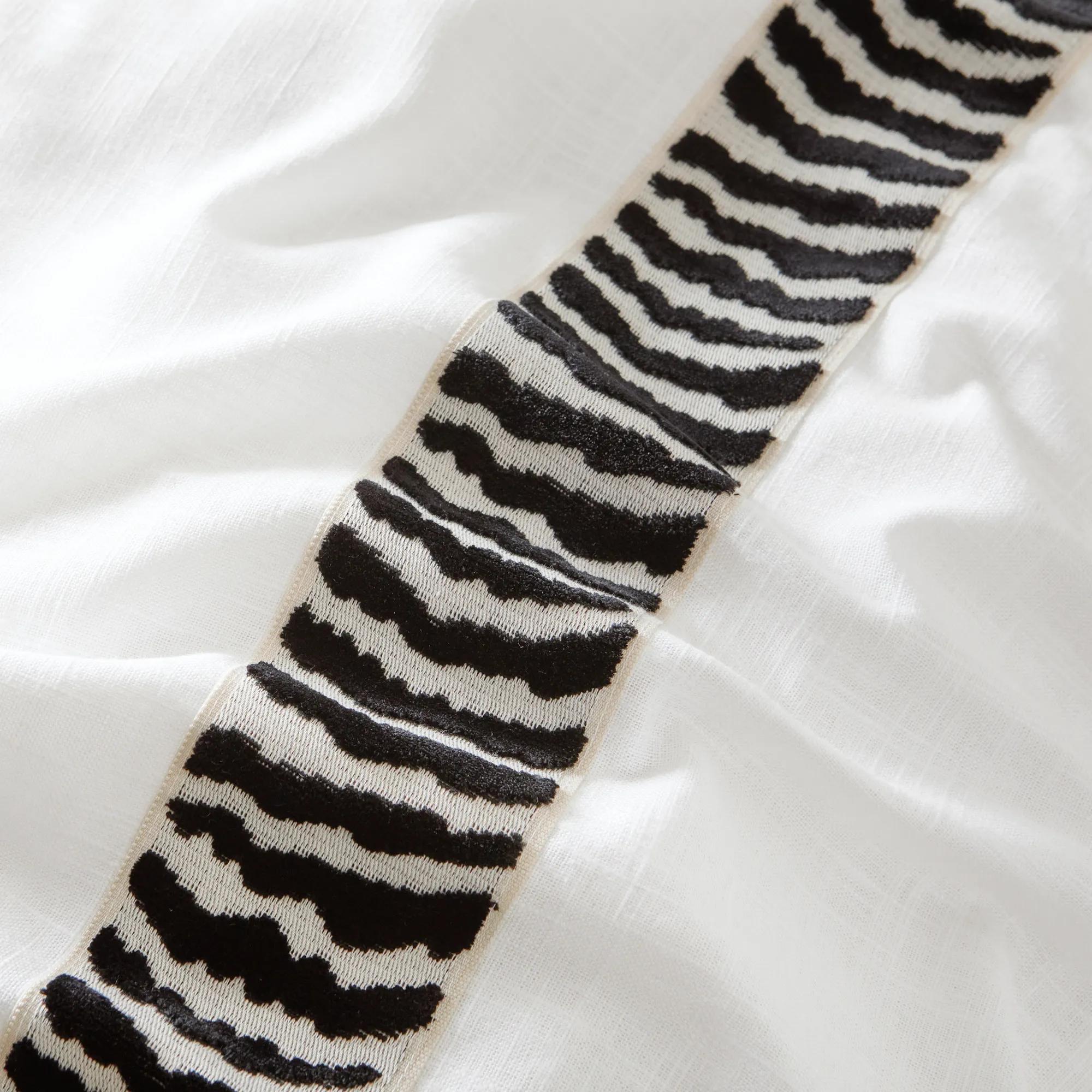 Nikki Chu - Hasina Bedding - Black