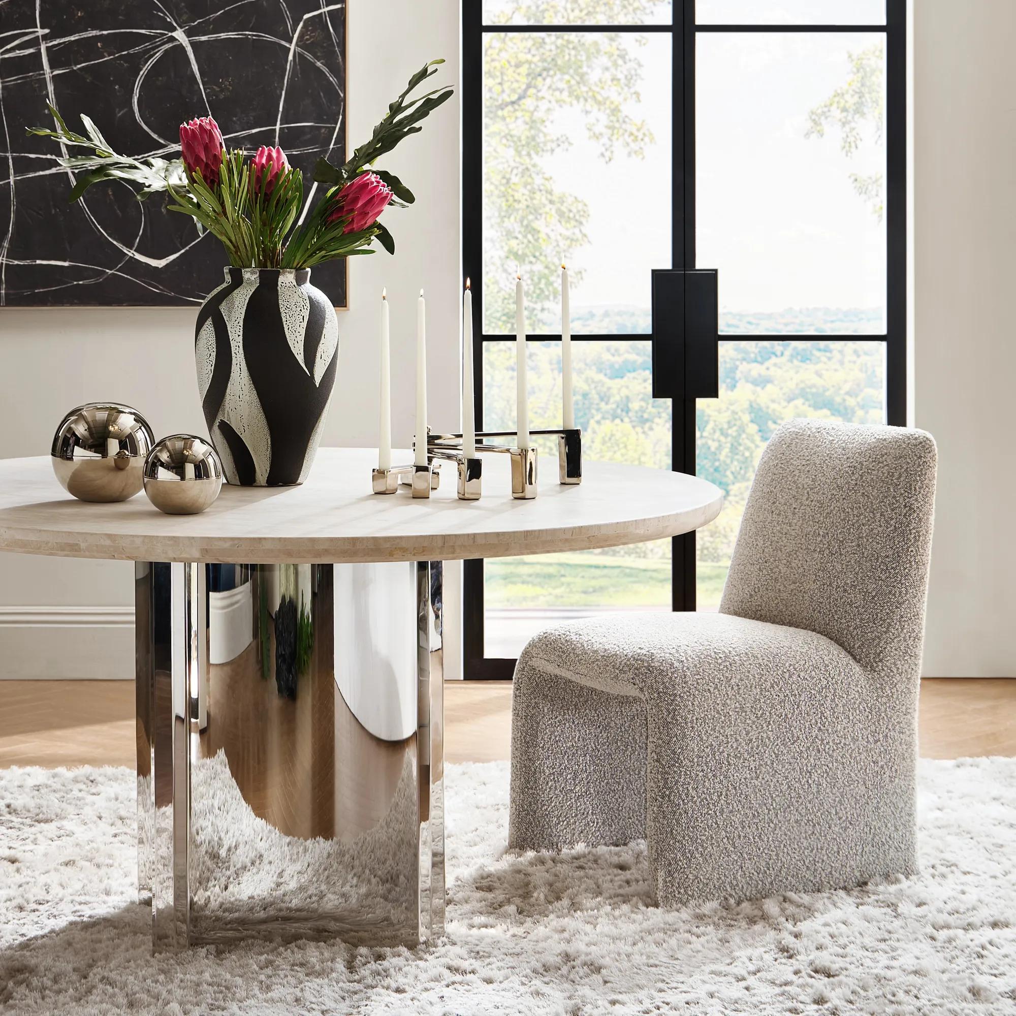 Ventane Dining Table