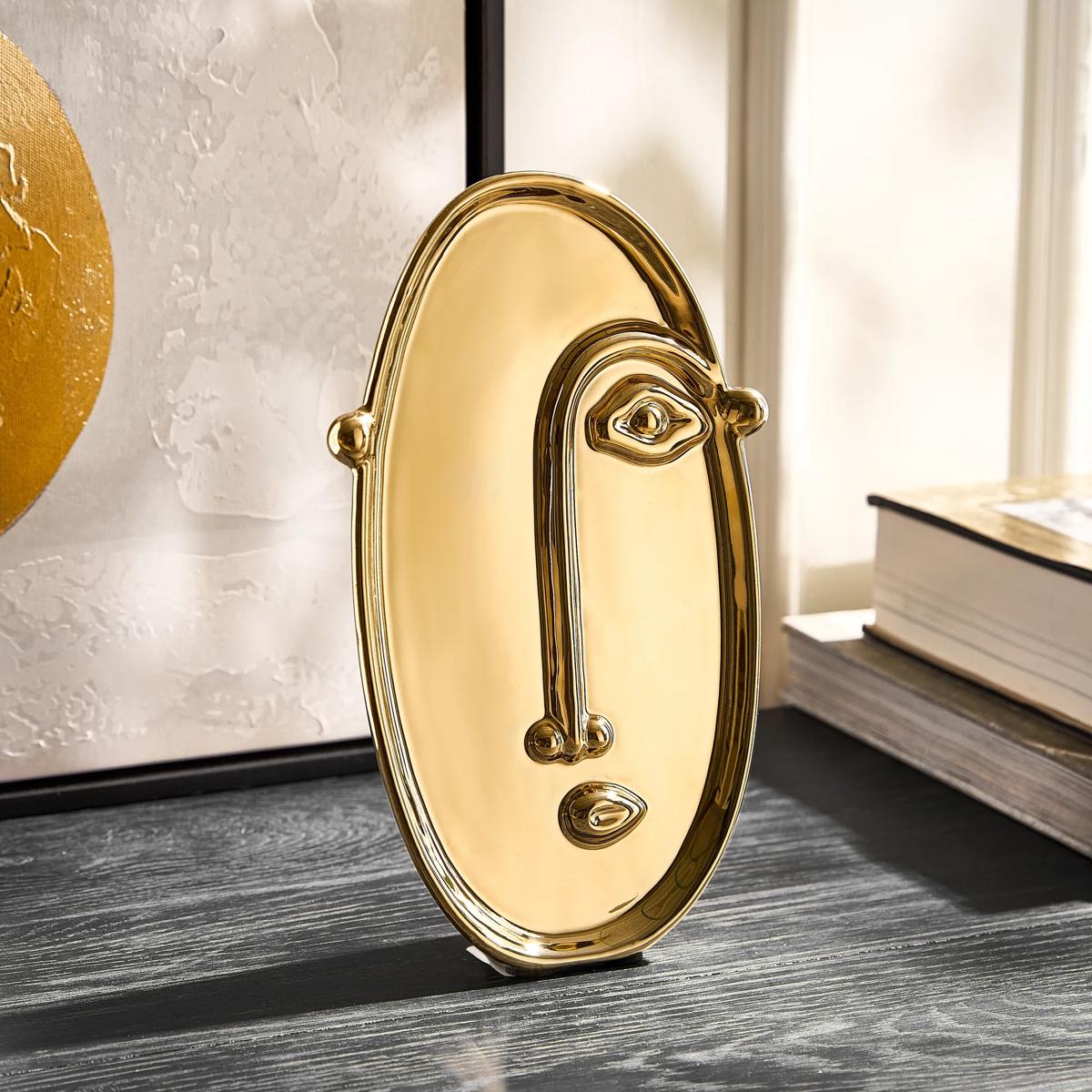 Golden Eye Object