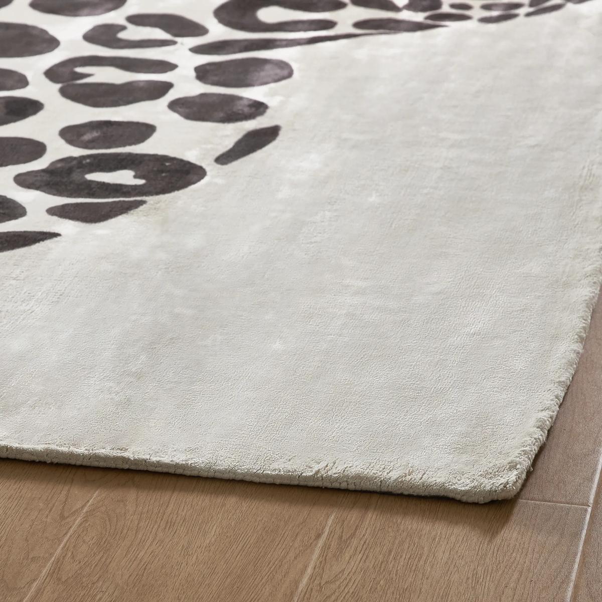 Pardus Rug - Ivory/Black